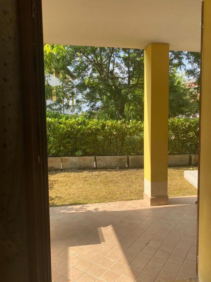 Appartamento Il Faro Con Giardino In Residence Con Piscina Desenzano del Garda Exterior photo
